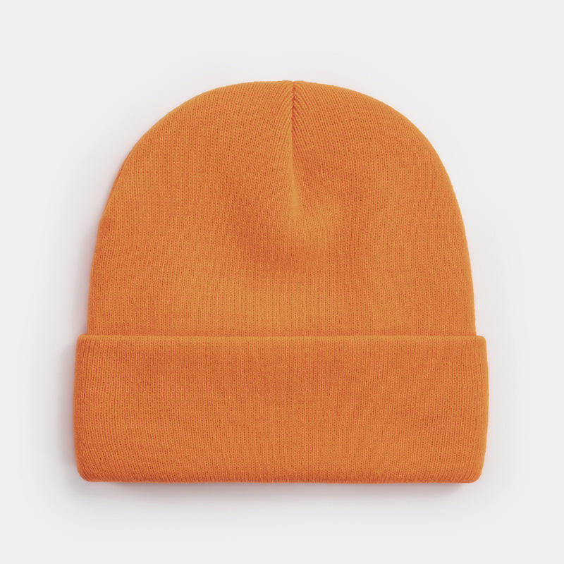 H00074 قبعة أساسية محبوكة متعددة الألوان